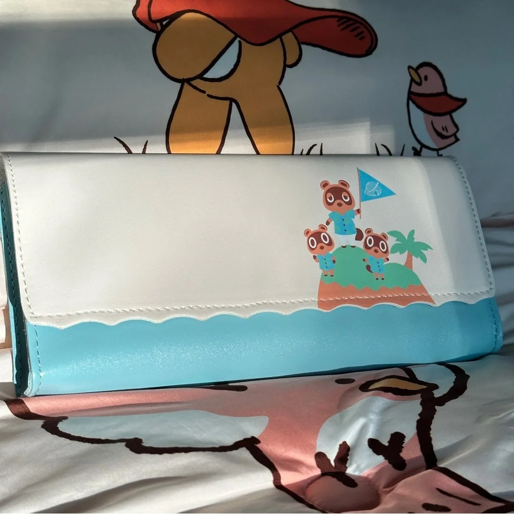 Nintendo Switch - Animal Crossing Carrying Case with Game Slots - Protective - Picture 5 of 5